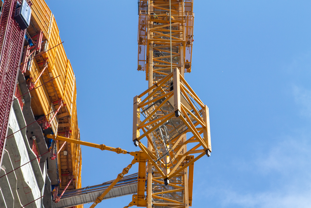 400 Lake Shore North Tower September crane jump