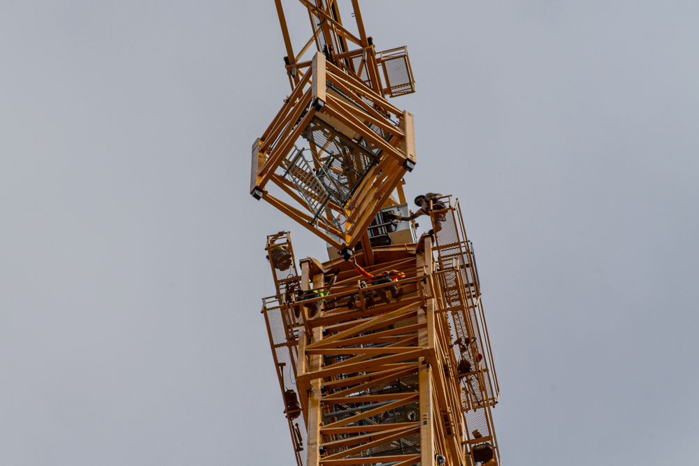 400 Lake Shore North Tower September crane jump