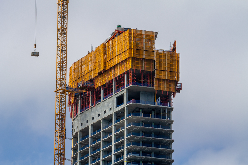 400 Lake Shore North Tower September crane jump