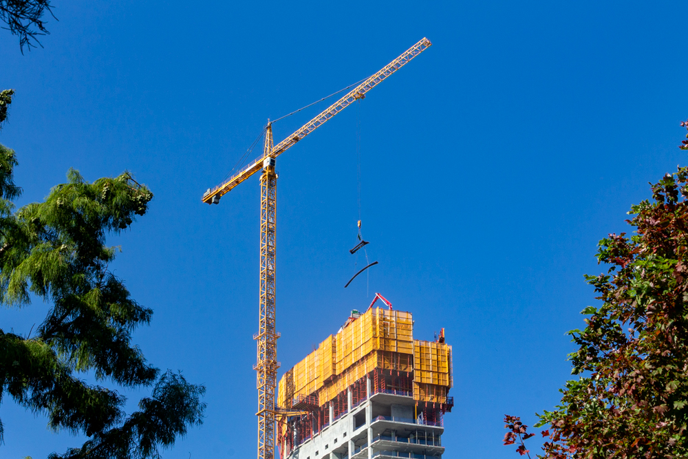 400 Lake Shore North Tower September crane jump