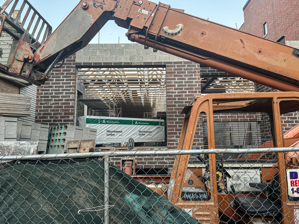 4529 North Western Avenue construction progress