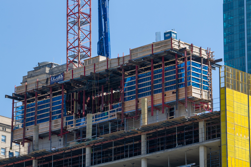 626 South Wabash construction update September 2025