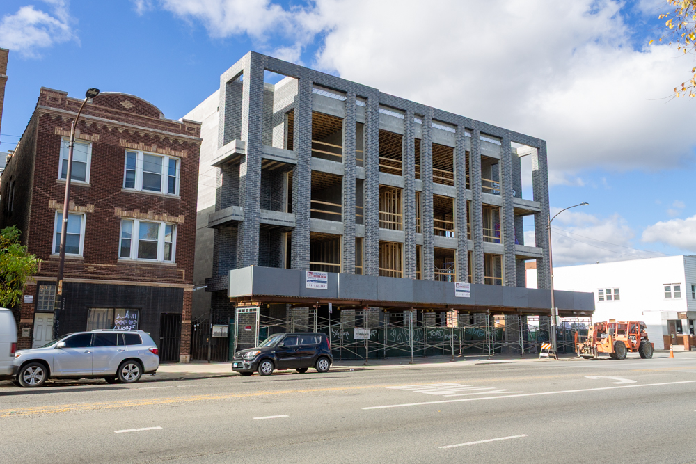 2072 North Western Avenue construction update