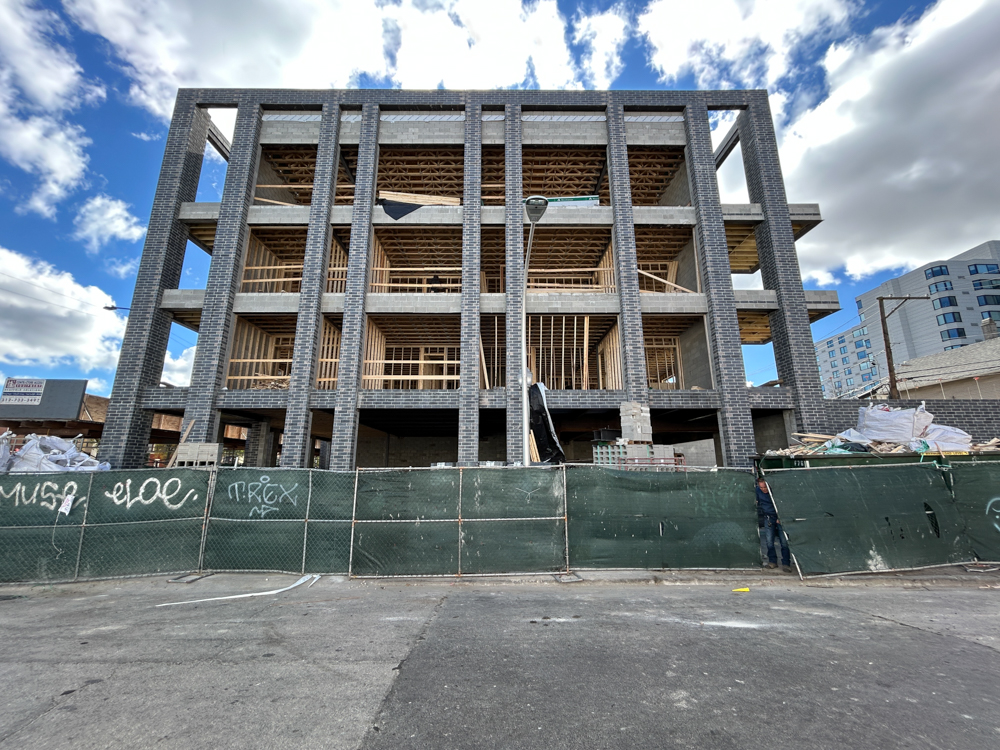 2072 North Western Avenue construction update