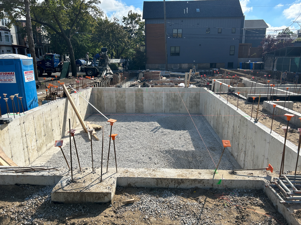 2237 Roscoe condominium construction underway