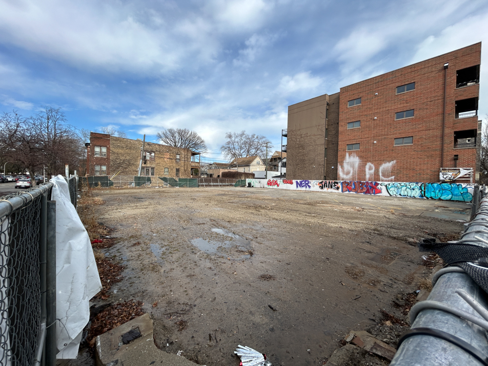 4009 North Oakley Avenue construction permitted