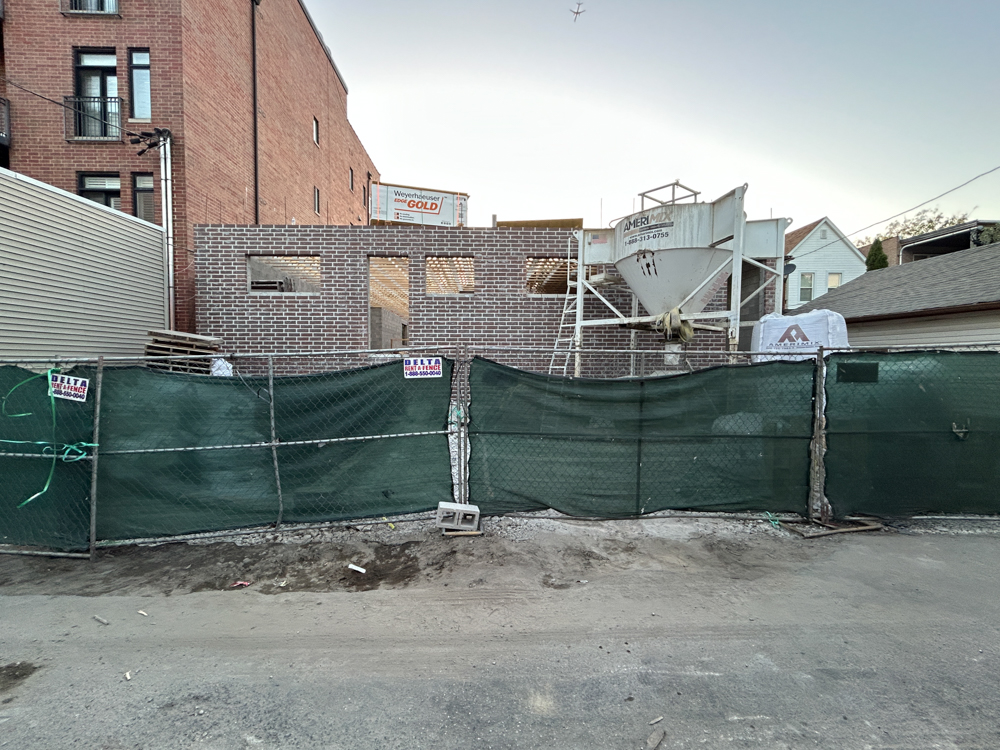 4529 North Western Avenue construction progress