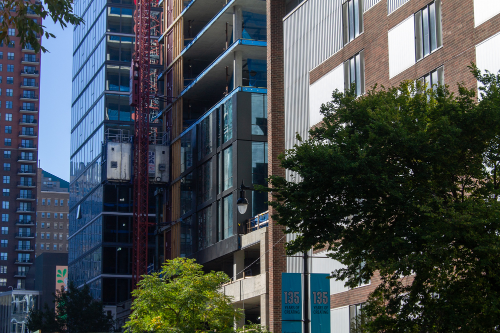 626 South Wabash tops out