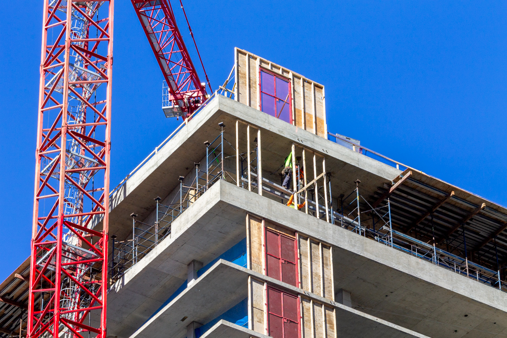 626 South Wabash tops out