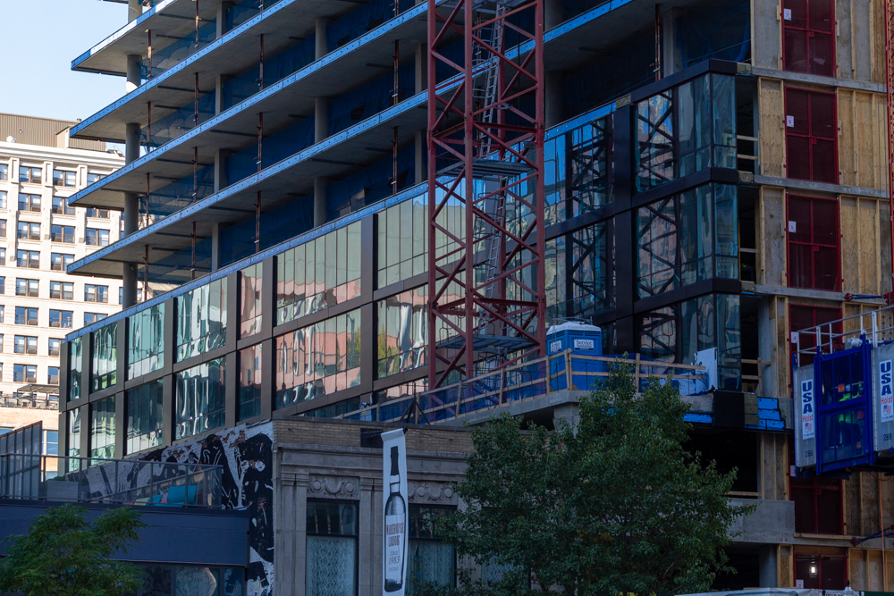 626 South Wabash tops out