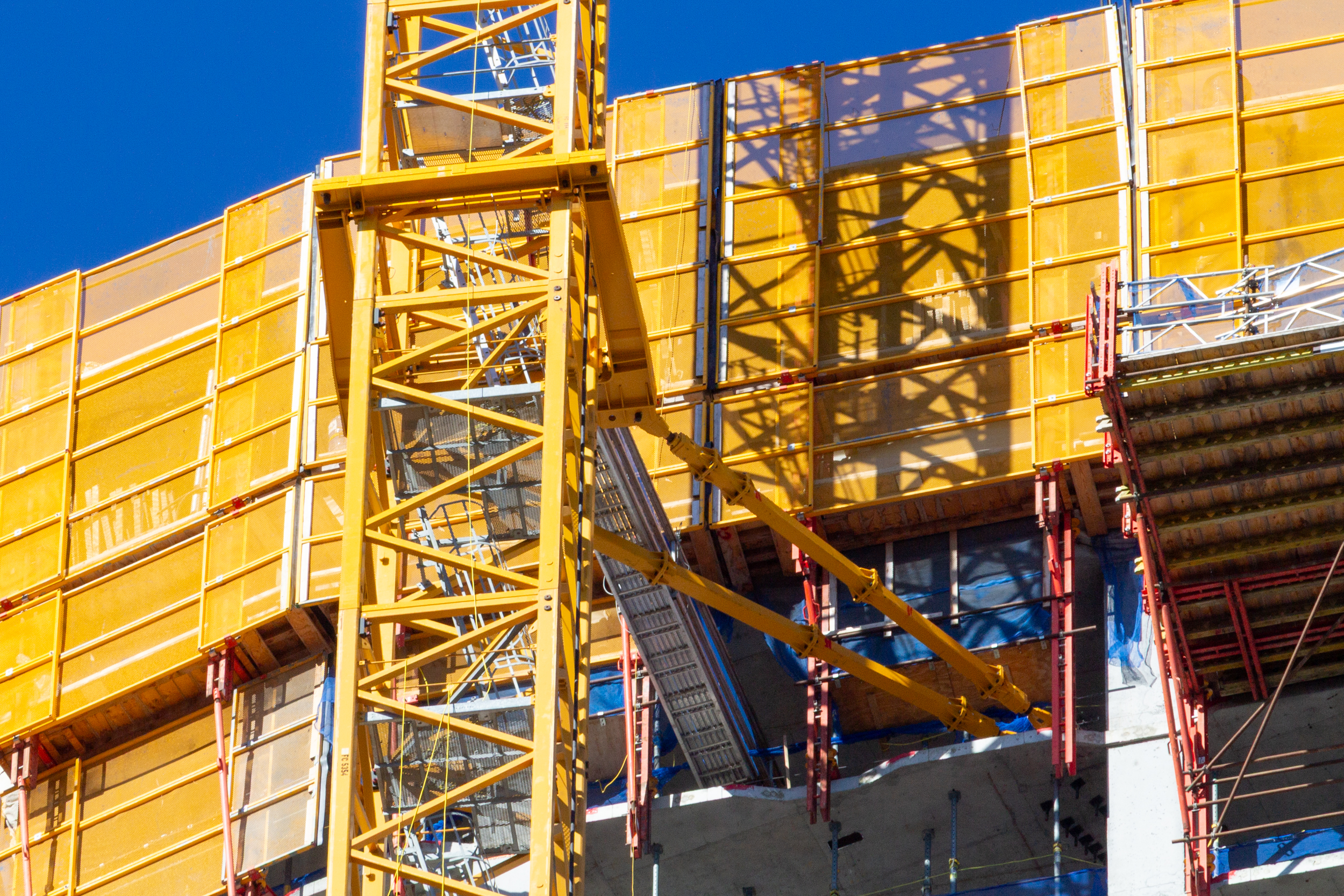 400 Lake Shore North Tower crane jump November 2025