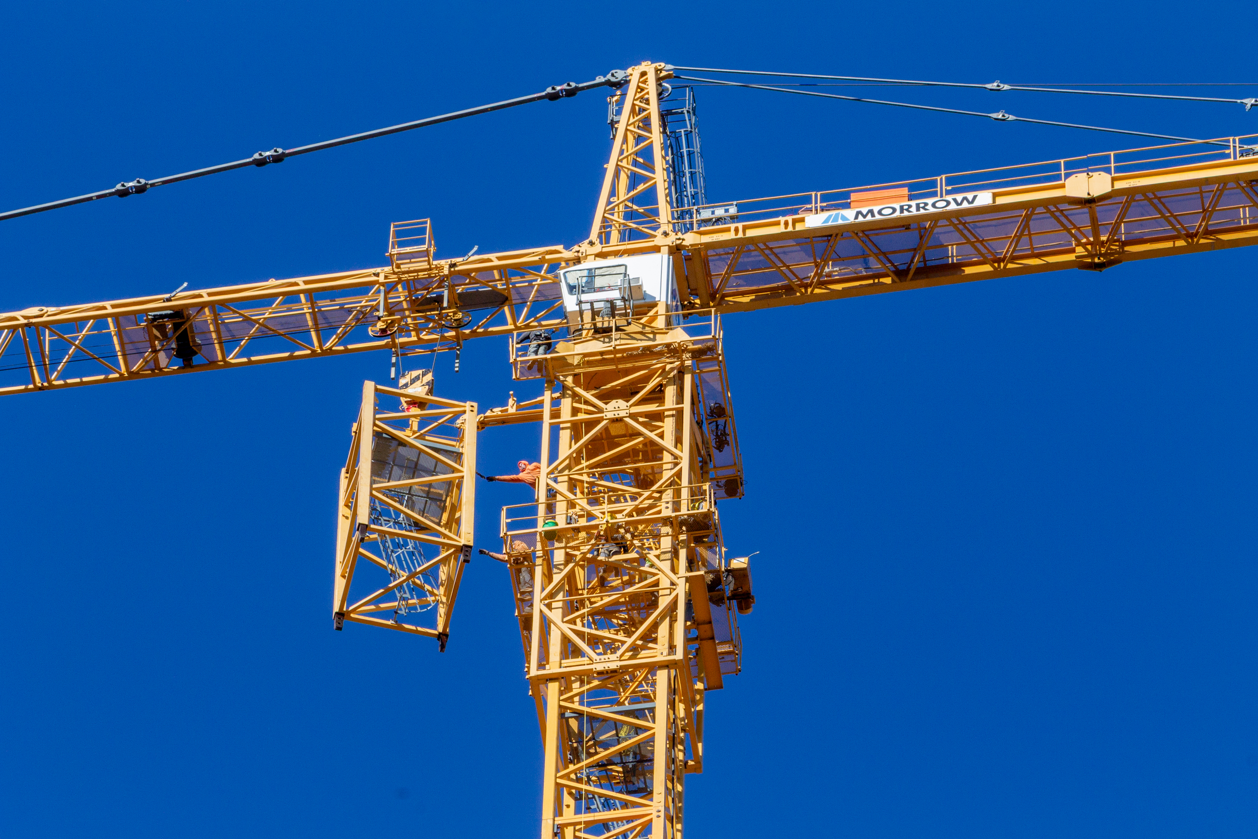 400 Lake Shore North Tower crane jump November 2025