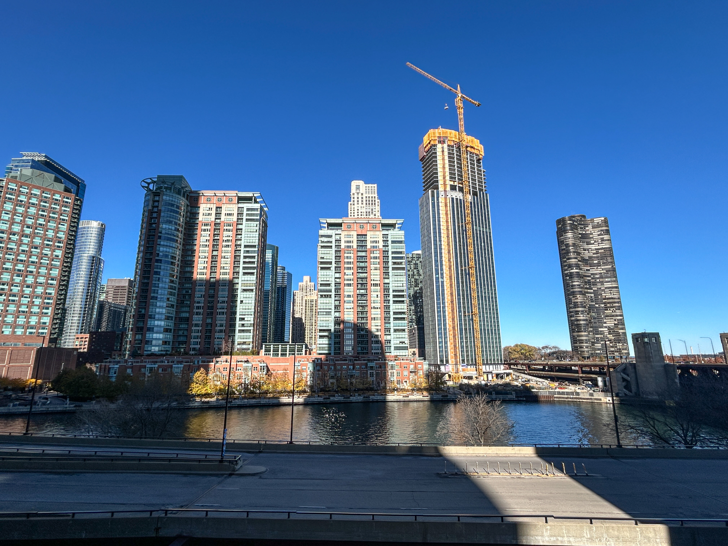 400 Lake Shore North Tower crane jump November 2025