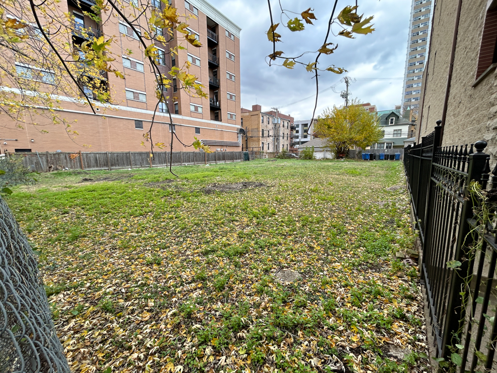 936 West Leland Avenue construction permitted