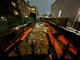 4913 North Damen Avenue construction underway