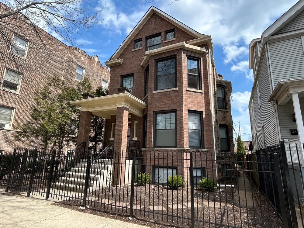 4913 North Damen Avenue construction underway