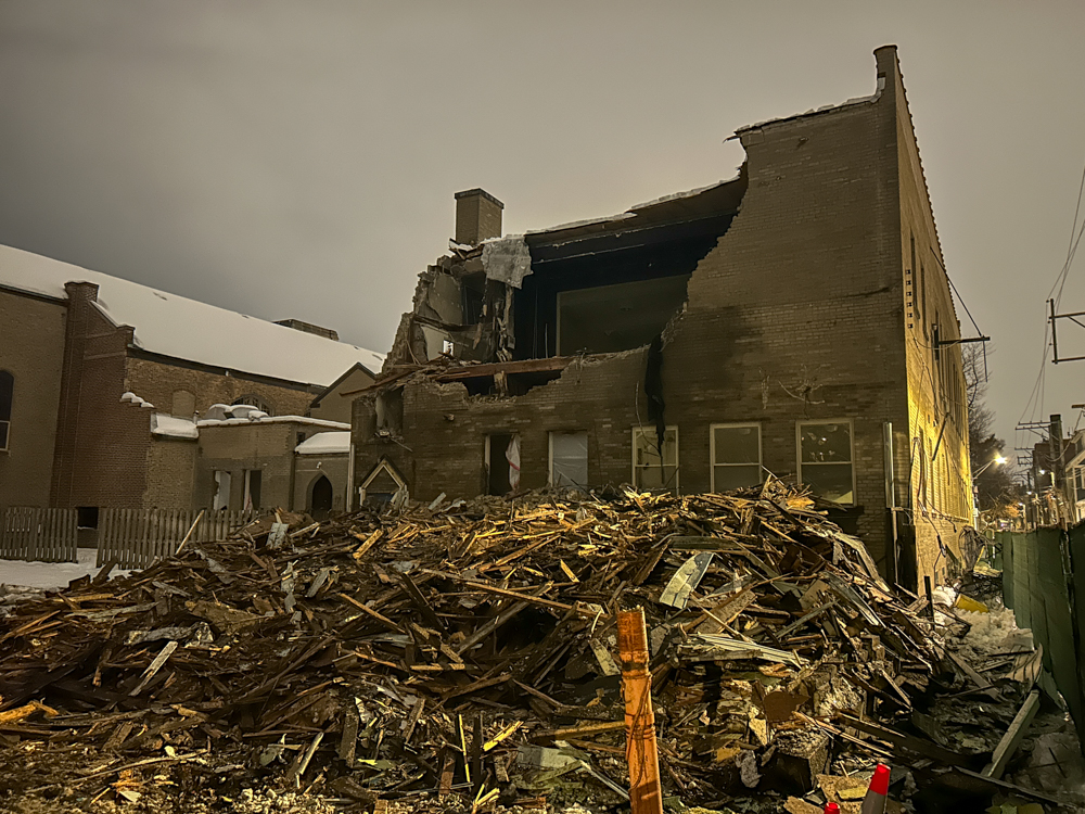 Ravenswood Presbyterian Church demolition begins