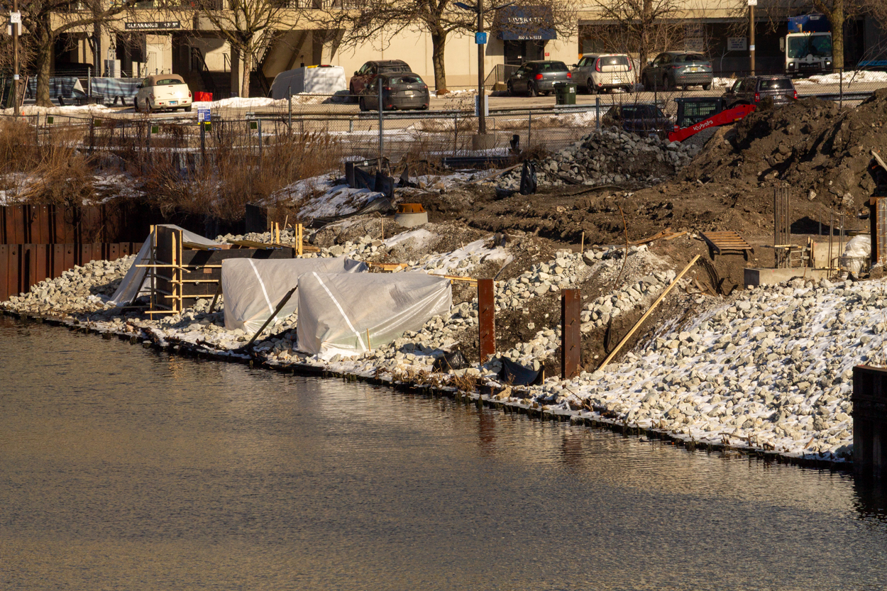 1010 South Wells tower crane permitted