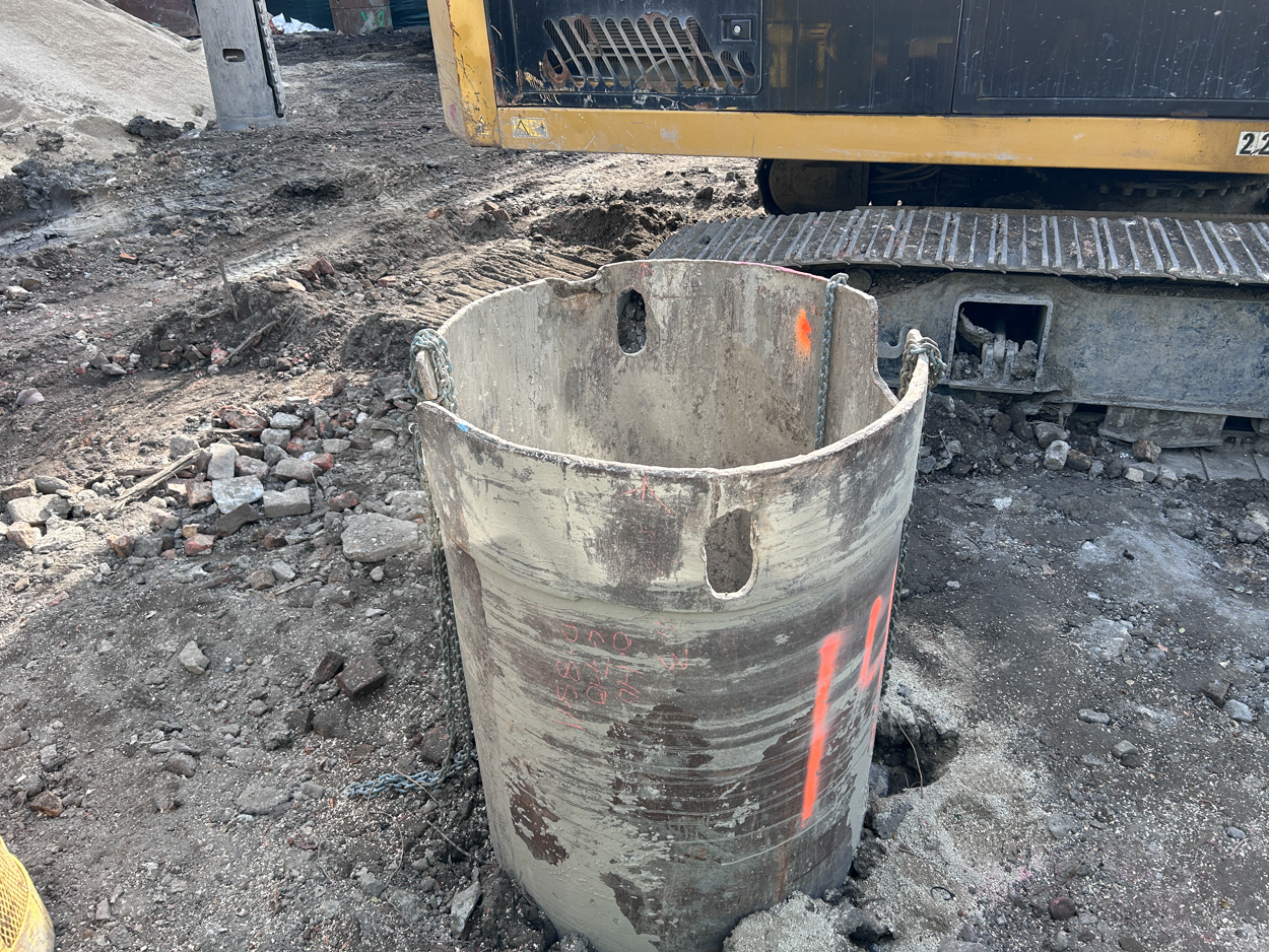 135 North Desplaines caisson work