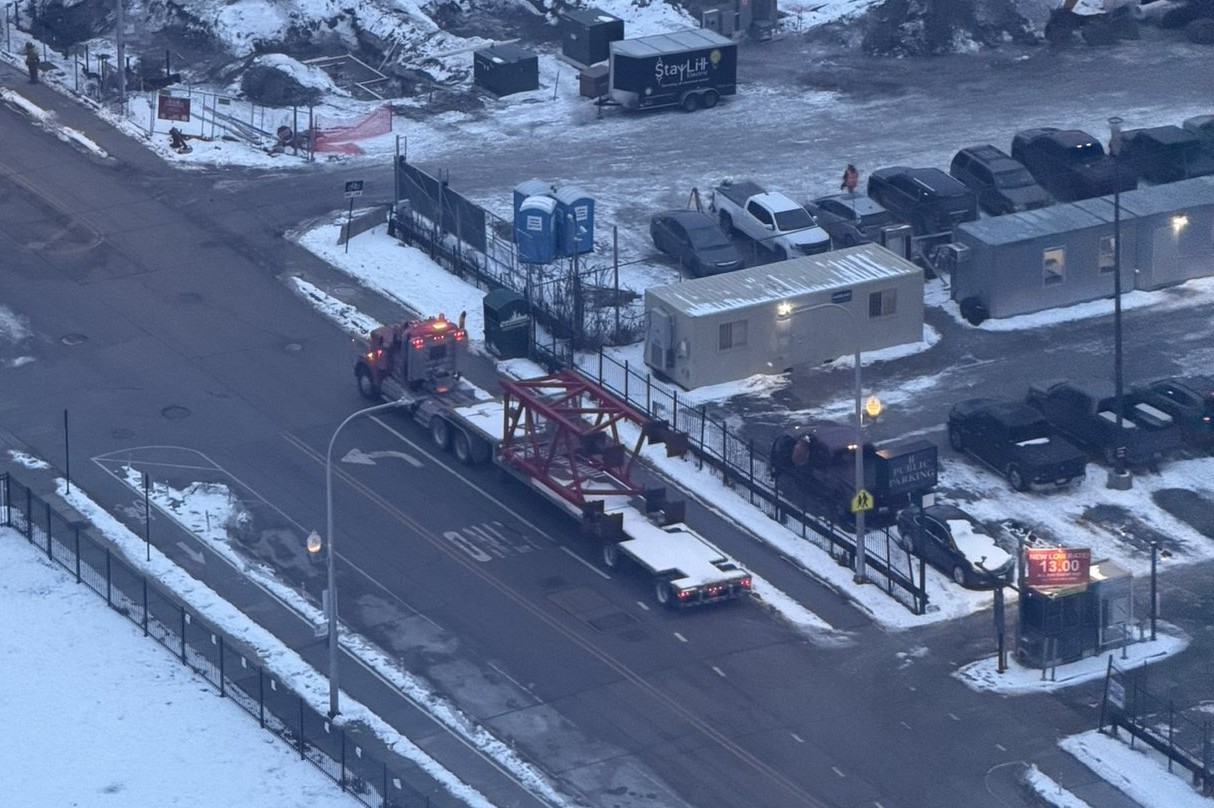 1010 South Wells tower crane permitted