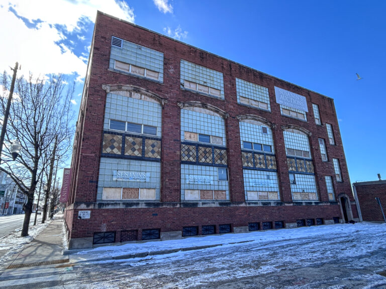 ComEd Demolishes 1920s Industrial Office Building At 900 South Clinton ...