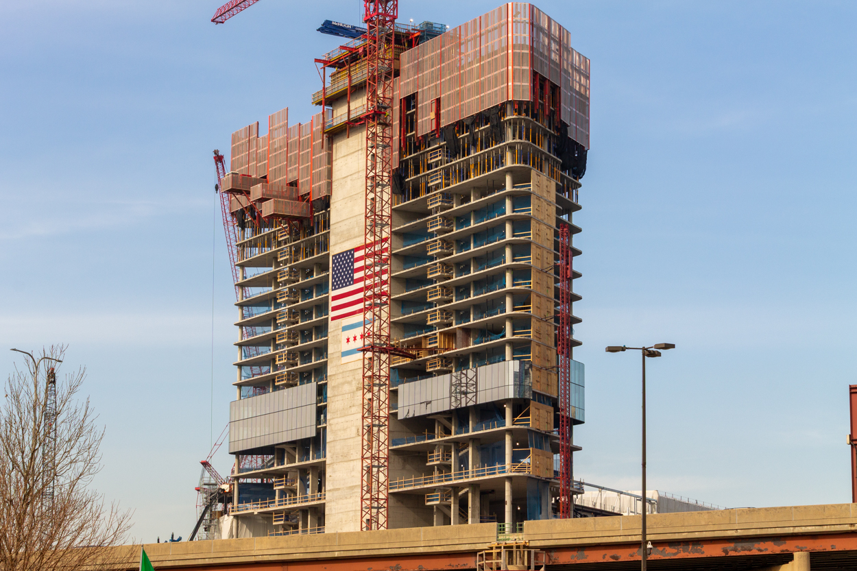 Bally's Hotel tower crane jump #2