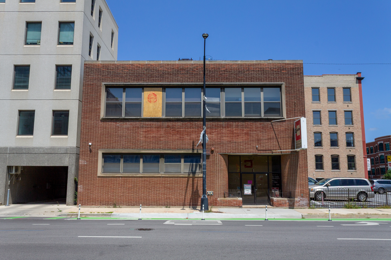 1010 West Jackson Boulevard.