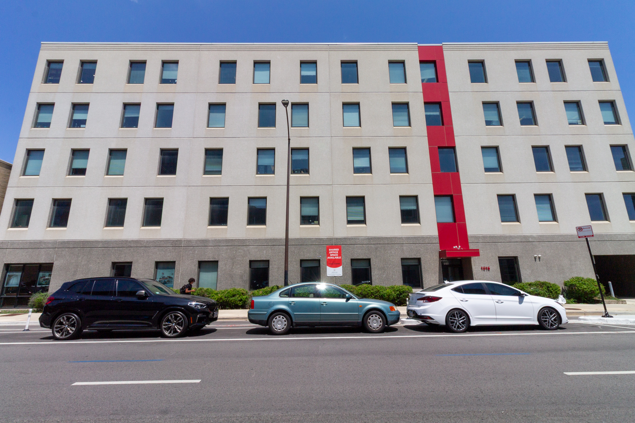 1016 West Jackson Boulevard.