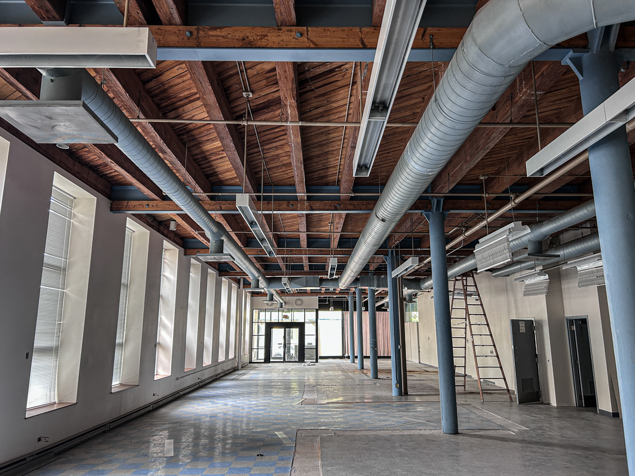 168 North Clinton Street pre-demolition walkthrough