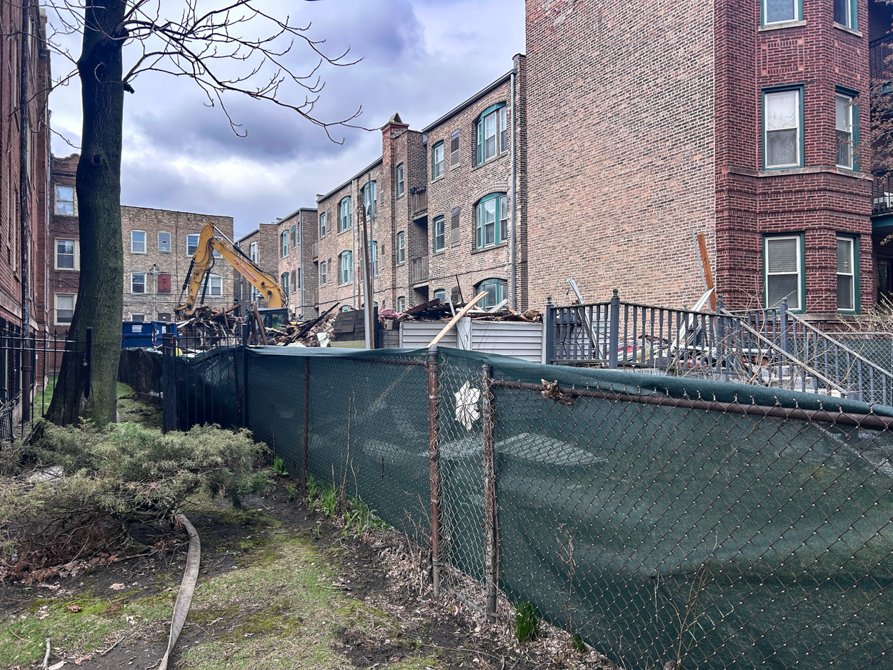 4652 North Magnolia Avenue demolition permitted