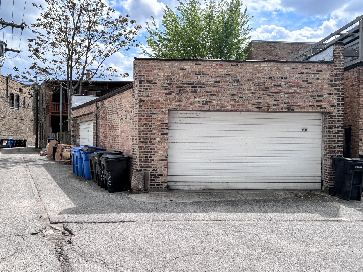 1234 West Grace Street condominiums permitted