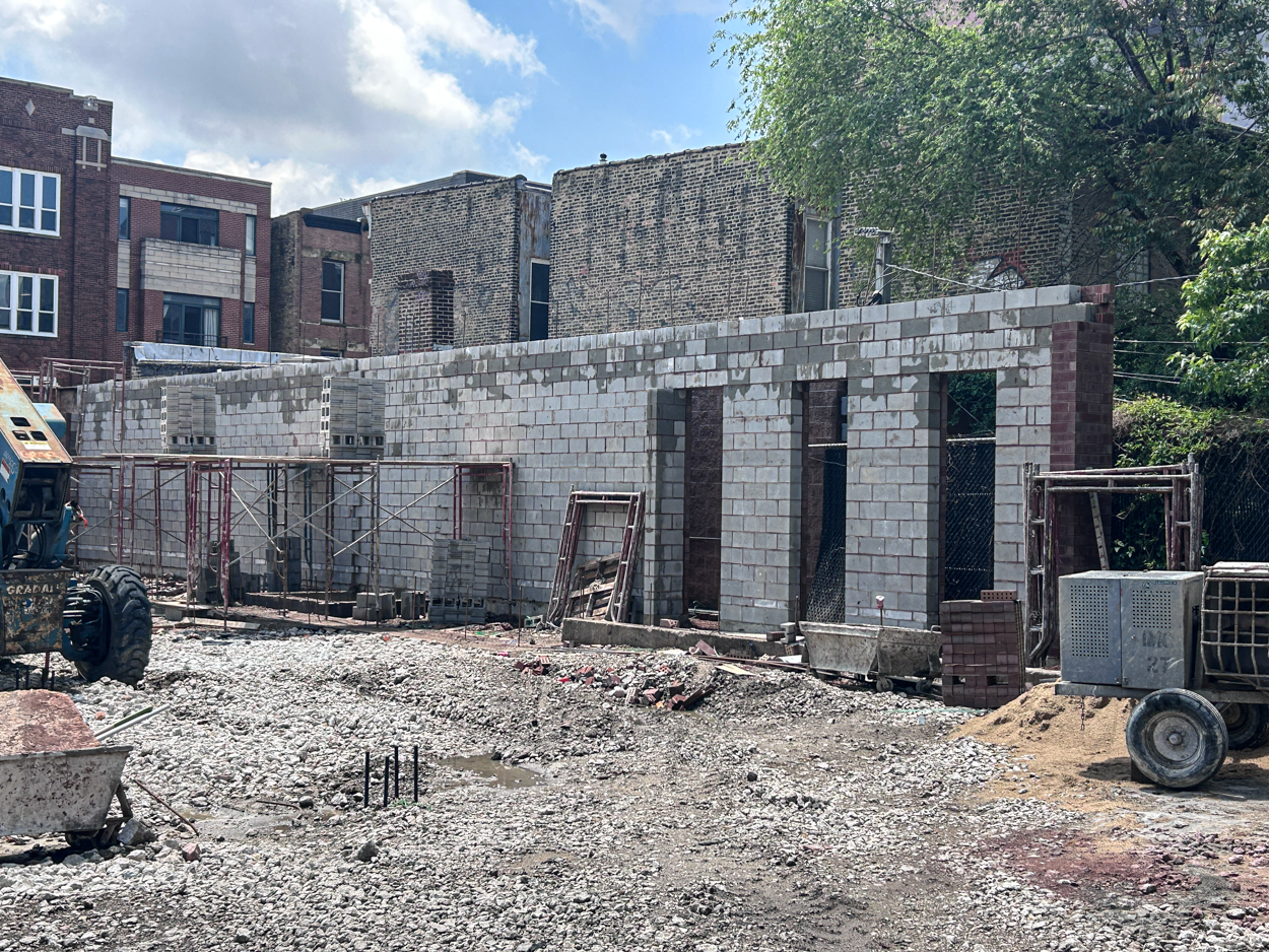 1604 North Hermitage Avenue construction underway
