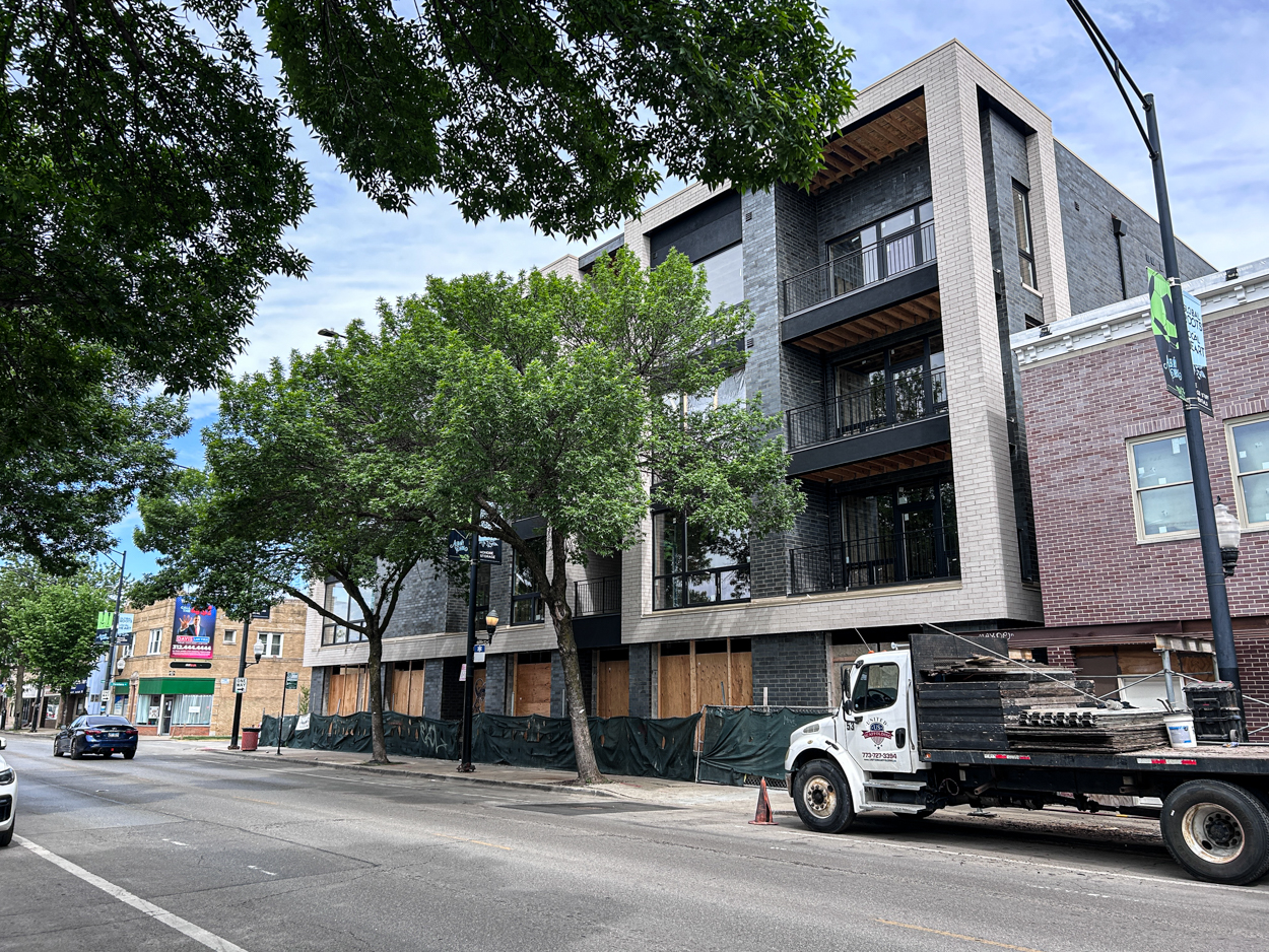 3318 West Montrose Avenue construction update