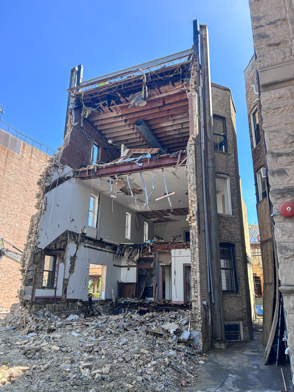 3627 North Sheffield demolition resumes