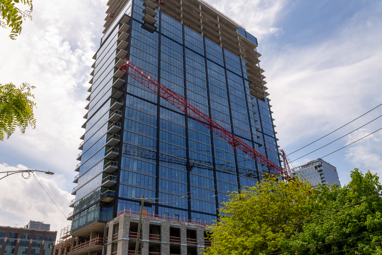 370 North Morgan tower cranes comes down
