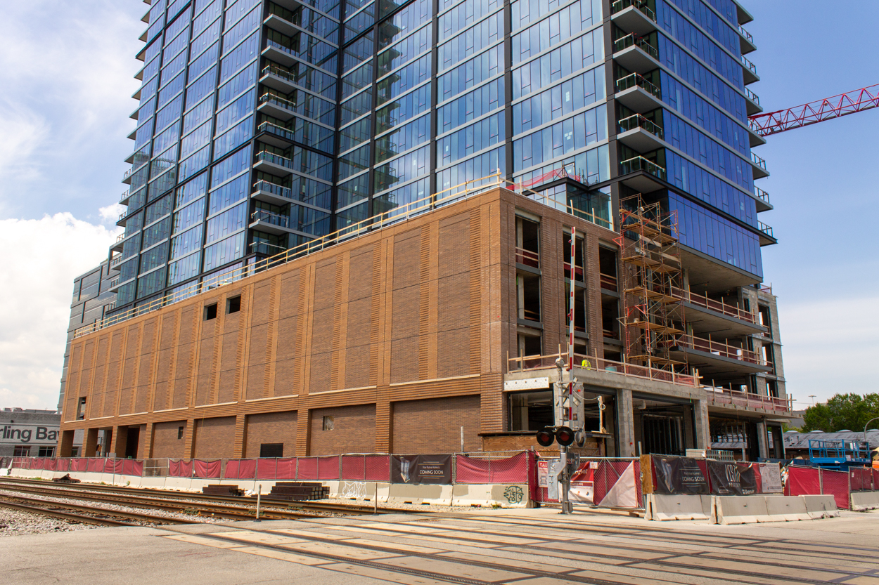 370 North Morgan tower cranes comes down