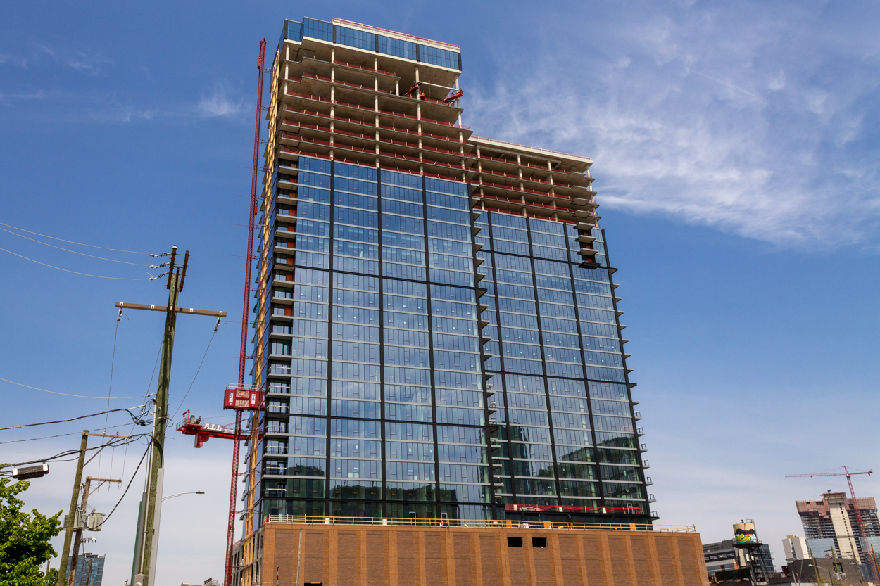 370 North Morgan tower cranes comes down