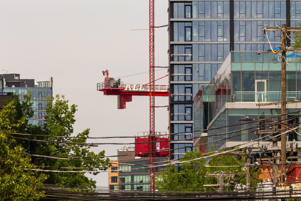 370 North Morgan tower cranes comes down