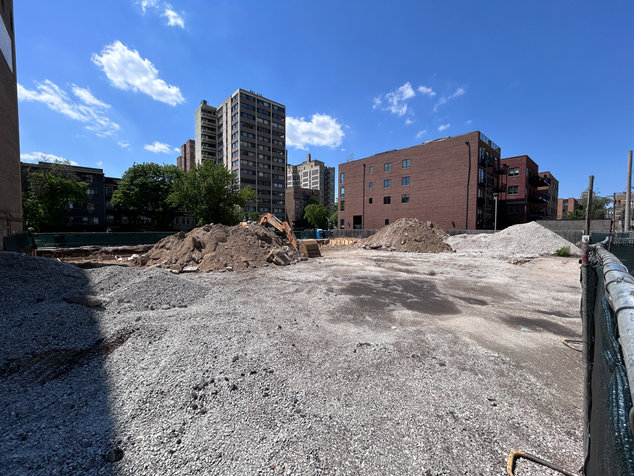 6143 North Kenmore Avenue construction underway