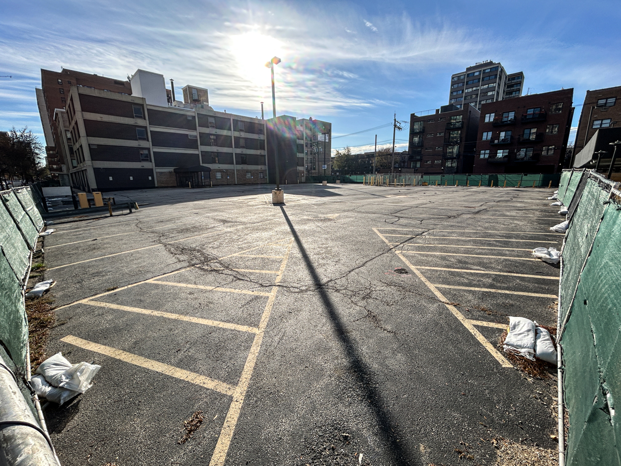 6150 North Sheridan Road construction permitted