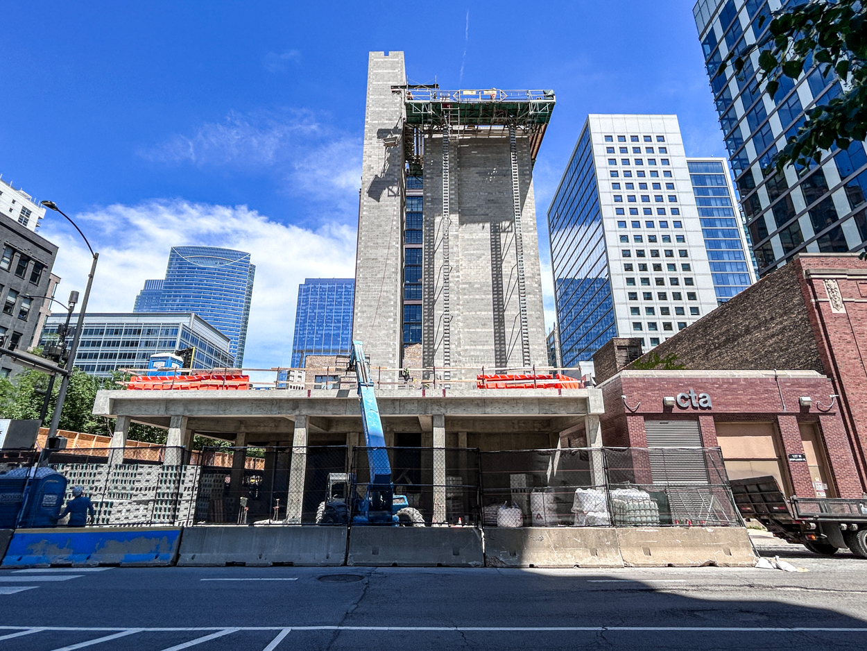 135 North Desplaines June 2026 construction update