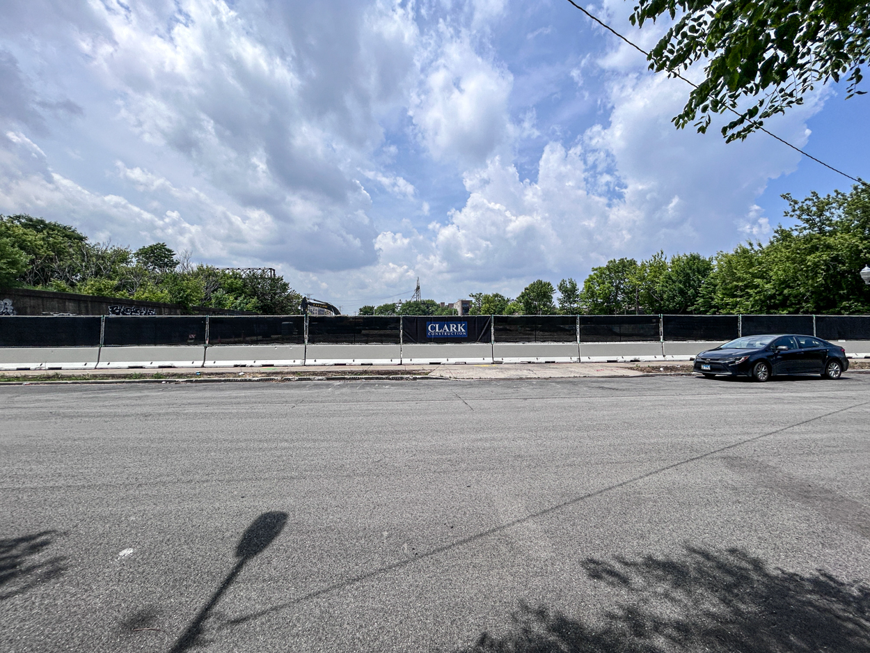 410 North Elizabeth site prep underway