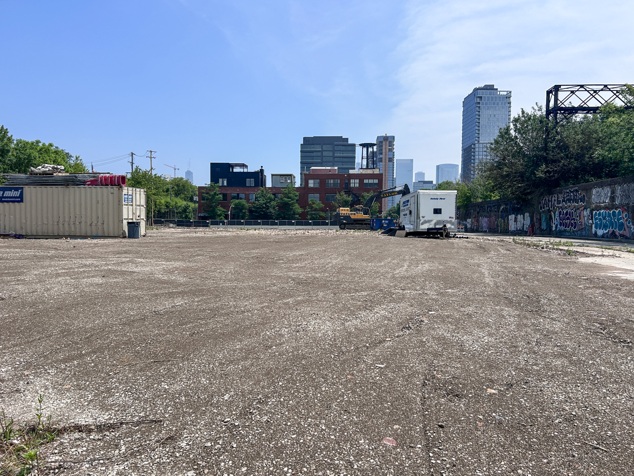 410 North Elizabeth site prep underway