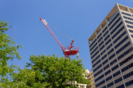 566 West Van Buren tower crane