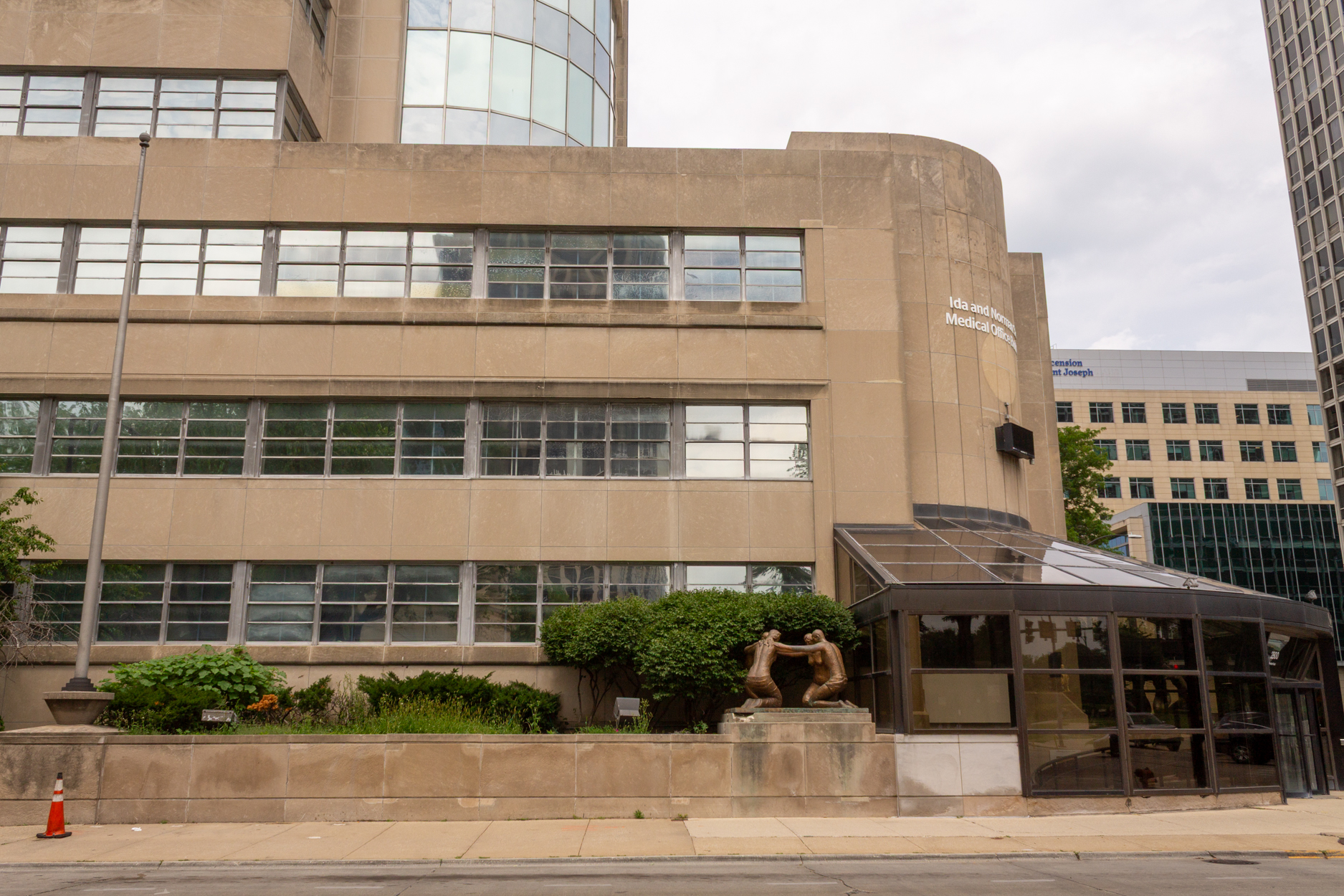 2800 North Sheridan demolition permit issued