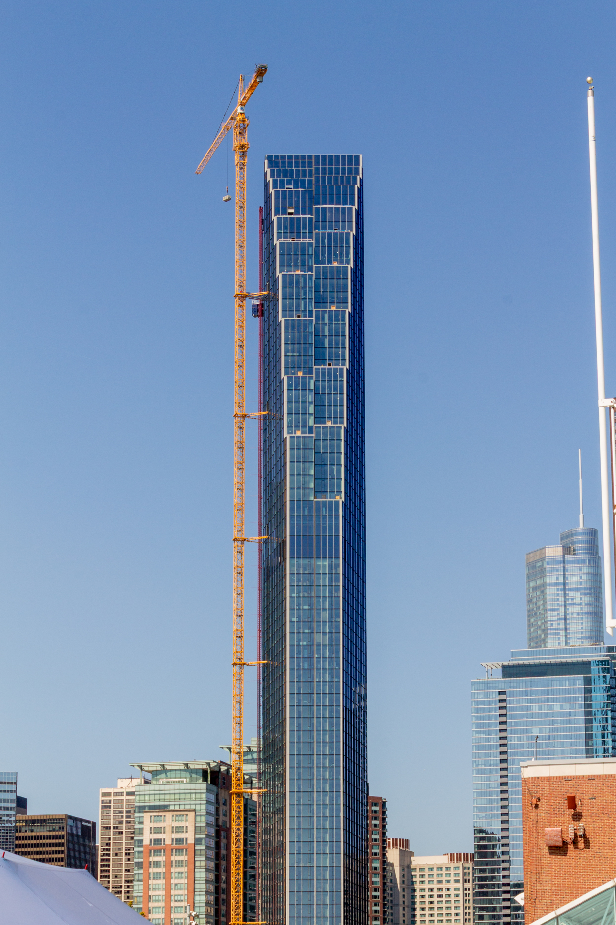 400 Lake Shore North Tower crane removal