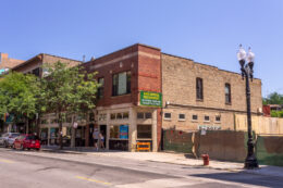 909 West Belmont Avenue demolition permitted
