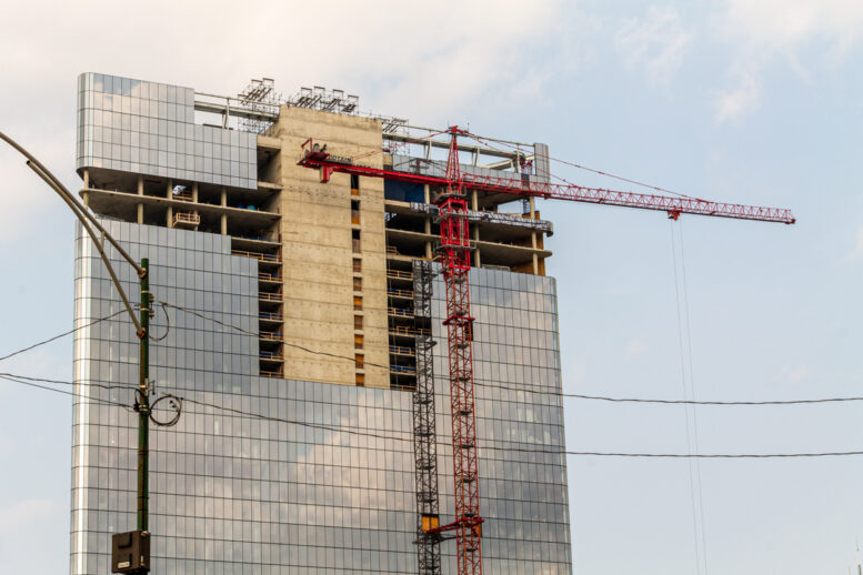 Bally's Casino tower crane coming down