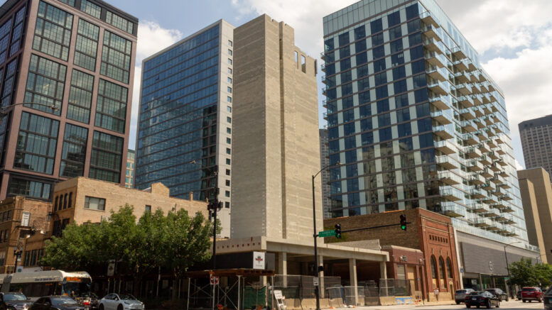 135 North Desplaines Street August 2026 construction update