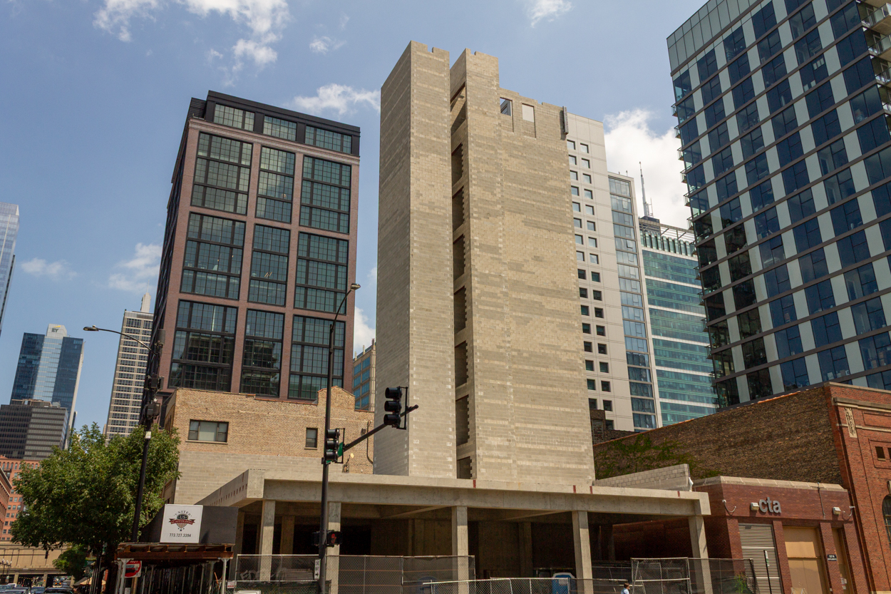 135 North Desplaines Street August 2026 construction update
